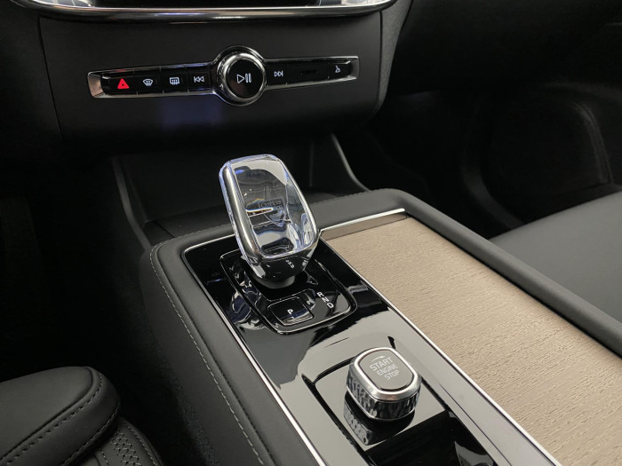 Volvo XC90 B5 AWD AUT BRIGHT PLUS 7míst