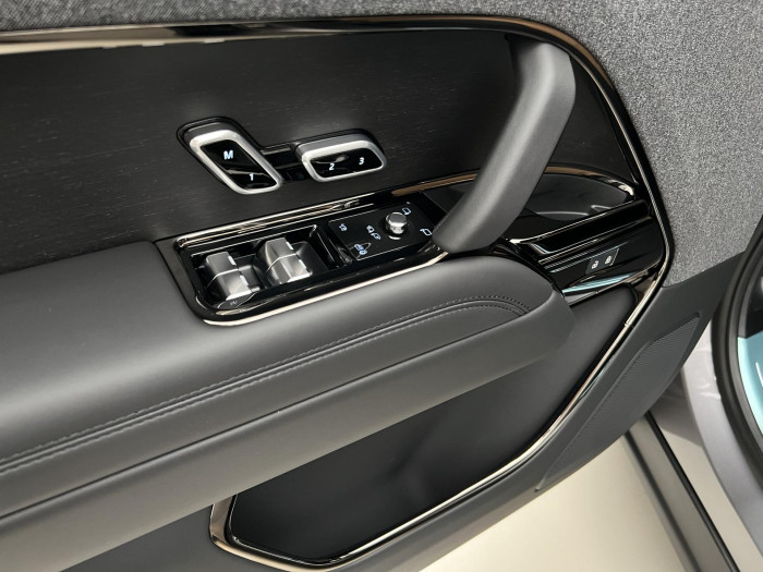 Land Rover Range Rover Sport D300 DYNAMIC SE REZERVACE 3.0 d Dynamic SE