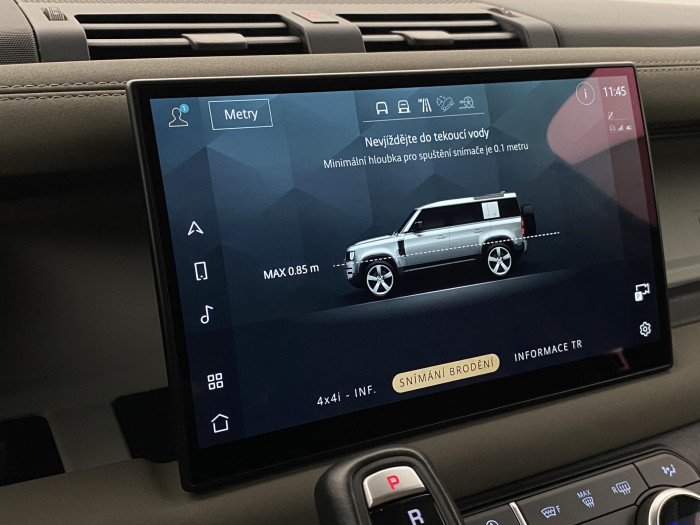 Land Rover Defender 110 D250 SE AWD AUT REZERVACE 3.0 d SE