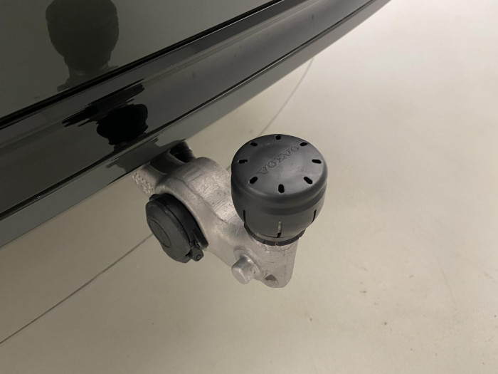 Volvo XC90 B6 AWD R-DESIGN AUT