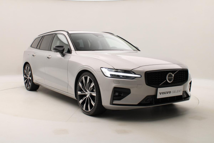 Volvo V60 B4 ULTIMATE DARK AUT REZERVACE