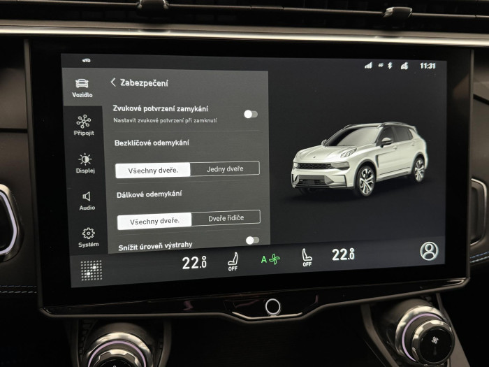 Lynk & Co 01 PHEV DCT AUT 1.maj