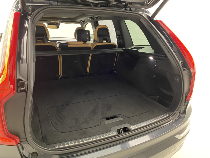 Volvo XC90 D5 AWD INSCRIPTION AUT 2.0 d