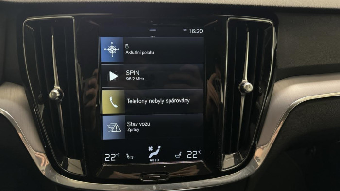 Volvo V60 D3 MOMENTUM REZERVACE 2.0 d Momentum