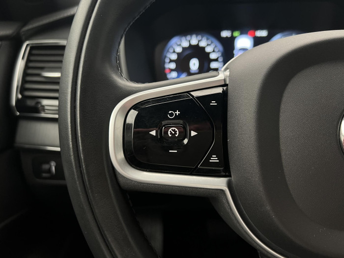 Volvo XC90 B5 AWD INSCRIPTION AUT CZ