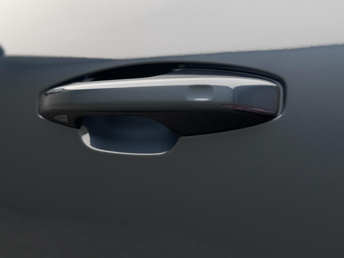 Volvo XC40 B3 AUT DARK PLUS