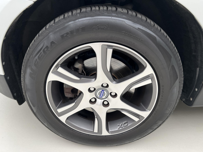 Volvo XC60 D3 AWD SUMMUM AUT CZ 2.4 d Summum