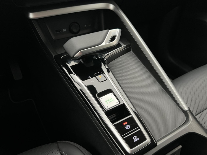 MG ZS 1.5 EXCLUSIVE HYBRID+ AUT CZ 1.5 Exclusive