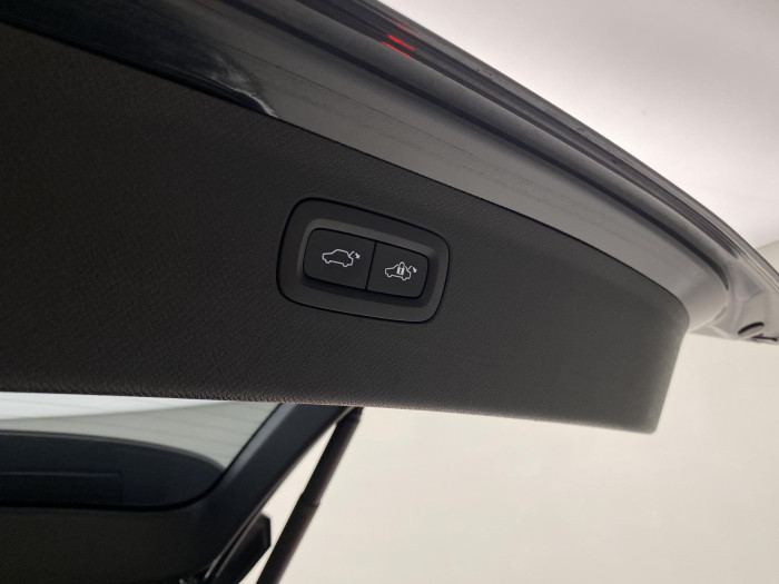 Volvo XC90 D5 AWD INSCRIPTION AUT 2.0 d