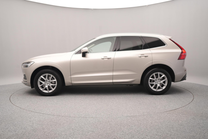 Volvo XC60 B4 MOMENTUM PRO AUT CZ 2.0 Momentum