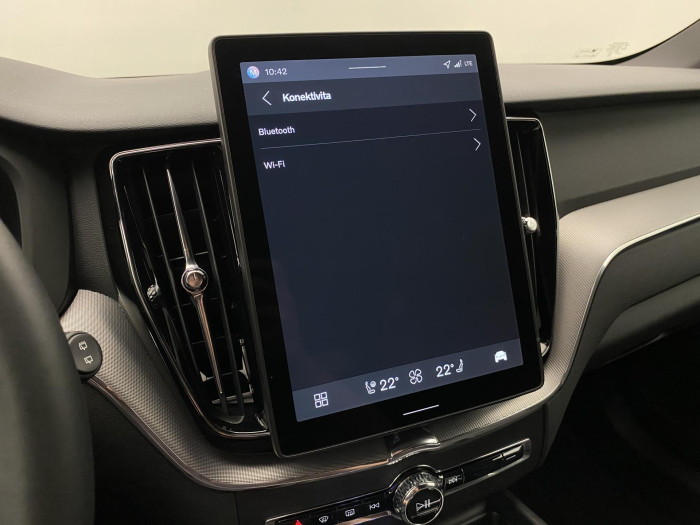 Volvo XC60 T6 AWD PLUS BLACK EDITION CZ