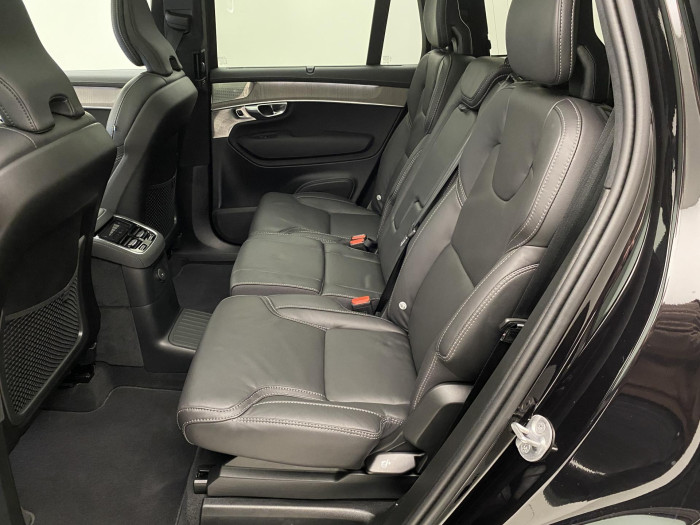 Volvo XC90 T8 AWD RECHARGE DARK ULTRA
