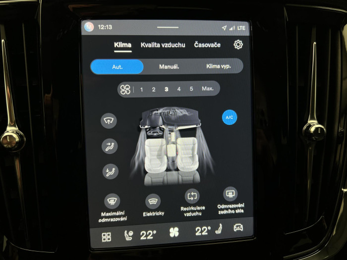 Volvo V90 T6 AWD RECHARGE CORE AUT 1.maj