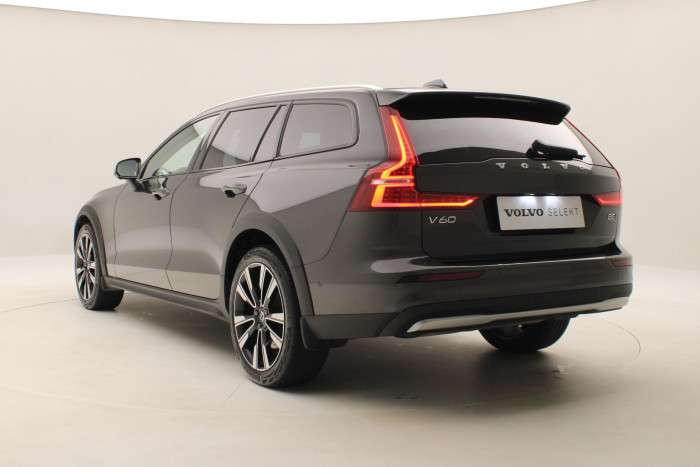 Volvo V60 CC B5 AWD PLUS BRIGHT 1.maj