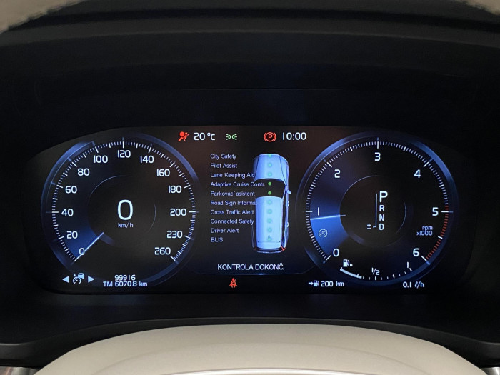 Volvo V60 D3 MOMENTUM PRO REZERVACE 2.0 d Momentum