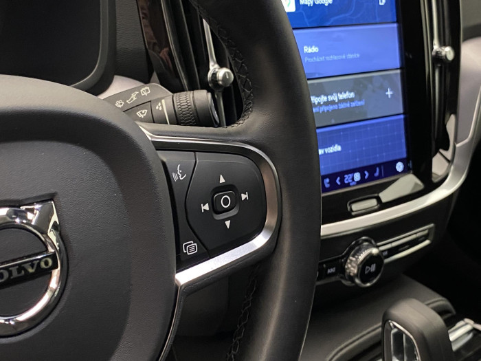 Volvo V60 T6 AWD RECHARGE CORE AUT