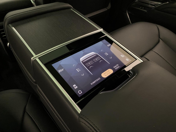 Land Rover Range Rover P530 AUTOBIOGRAPHY REZERVACE