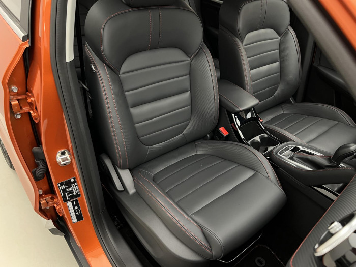 MG ZS 1.0T EXCLUSIVE AUT  REZERVACE 1.0 Exclusive