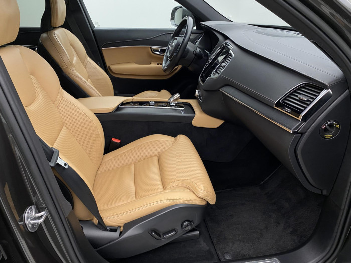 Volvo XC90 B5 AWD INSCRIPTION CZ 7míst