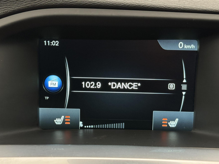 Volvo V60 D2 MOMENTUM NAV 1.6 d Momentum
