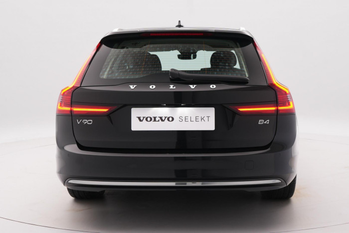 Volvo V90 B4 BRIGHT PLUS AUT 1.maj