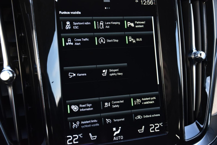 Volvo V60 B4 MOMENTUM ADVANCED REZERVACE 2.0 Momentum
