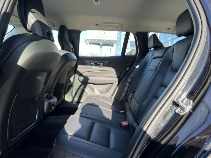 Volvo V60 B4 MOMENTUM Aut maj. 2.0 Momentum