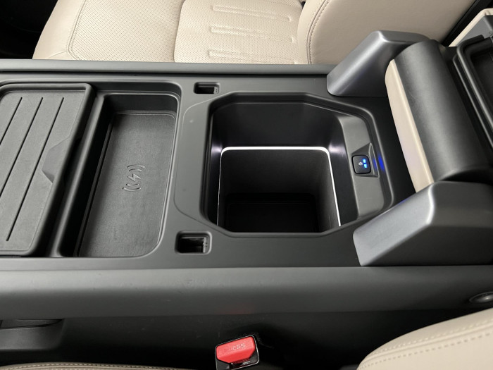 Land Rover Defender P400 HSE AWD AUT CZ