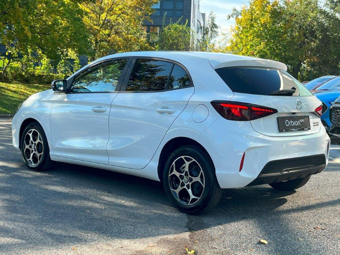 MG MG3 HYBRID+ EXCLUSIVE REZERVACE 1.5 Exclusive