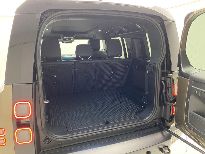 Land Rover Defender 110 D350 X-Dynamic HSE 3.0 d Dynamic