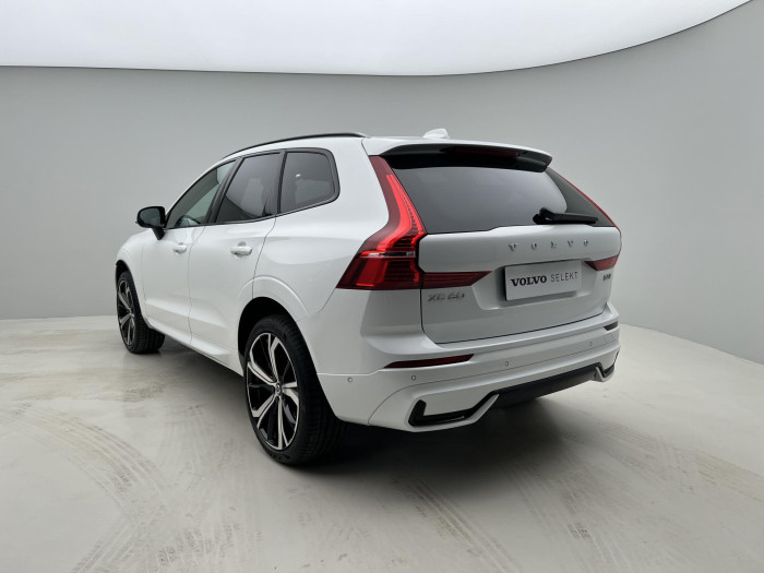 Volvo XC60 B5 AWD ULTIMATE DARK AUT