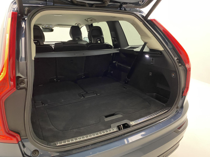 Volvo XC90 B5 AWD PLUS DARK AUT CZ 7míst