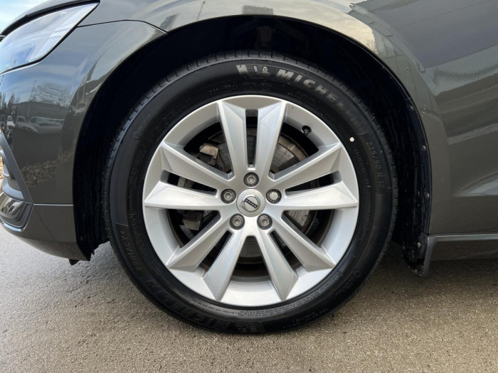 Volvo V60 B4 MOMENTUM Aut 1.maj. 2.0 Momentum
