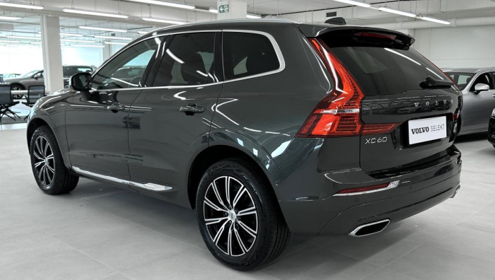 Volvo XC60 B4 AWD INSCRIPTION REZERVACE