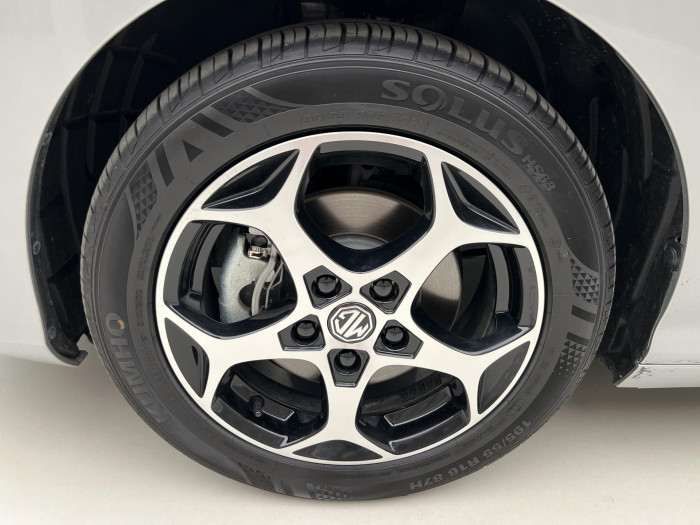MG MG3 1.5 EMOTION Hybrid+ AUT CZ