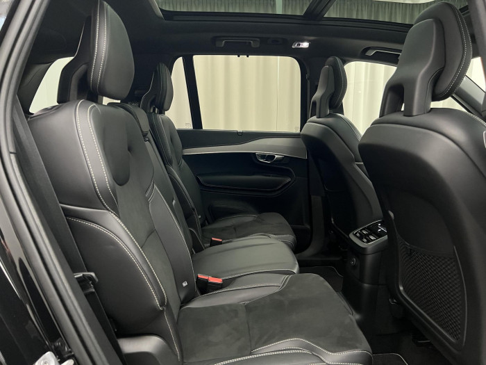 Volvo XC90 T8 AWD RECHARGE R-DESIGN 7MÍST