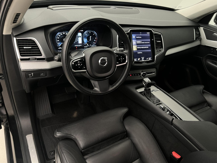 Volvo XC90 D5 AWD INSCRIPTION 7MÍSTNÁ AUT 2.0 d