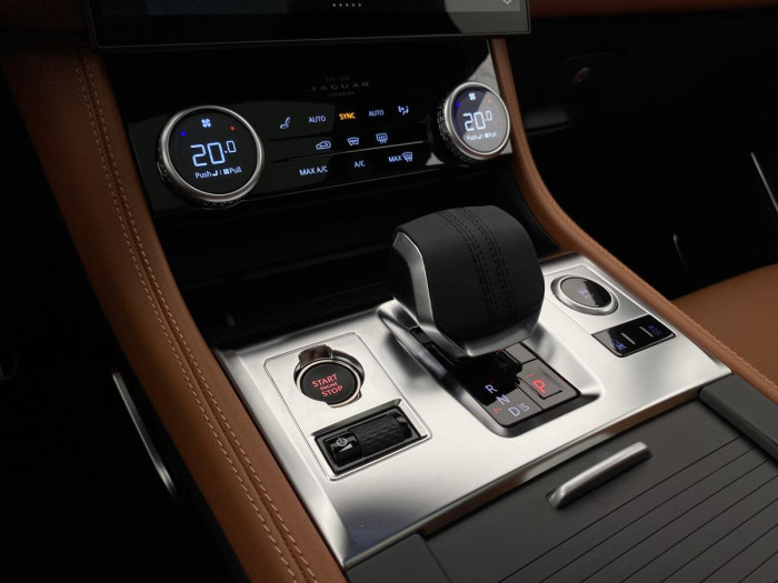 Jaguar F-Pace D300 R-DYNAMIC HSE AWD AUT 3.0 d Dynamic