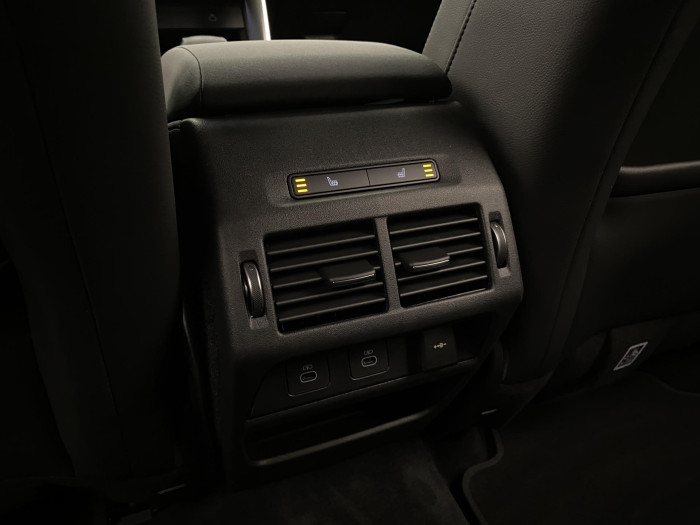 Land Rover Discovery Sport D200 DYNAMIC SE AWD AUT 2.0 d Dynamic SE