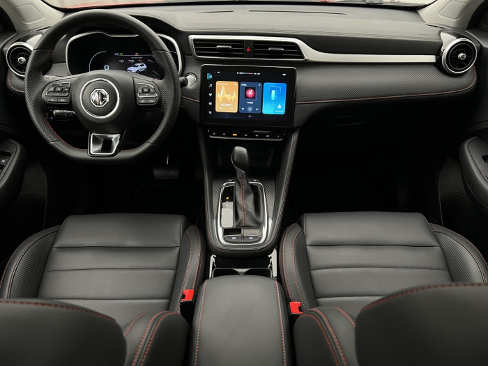 MG ZS 1.0T EXCLUSIVE AUT CZ 1.maj. 1.0 Exclusive