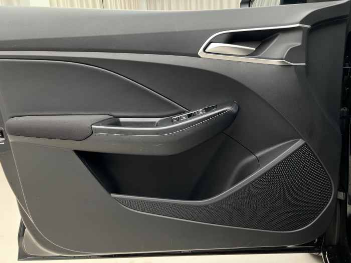 MG MG3 1.5 EMOTION Hybrid+ AUT CZ