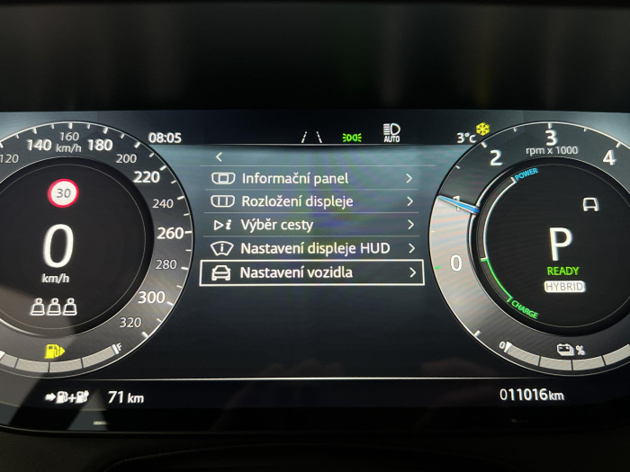 Land Rover Range Rover Sport P550e AUTOBIOGRAPHY REZERVACE