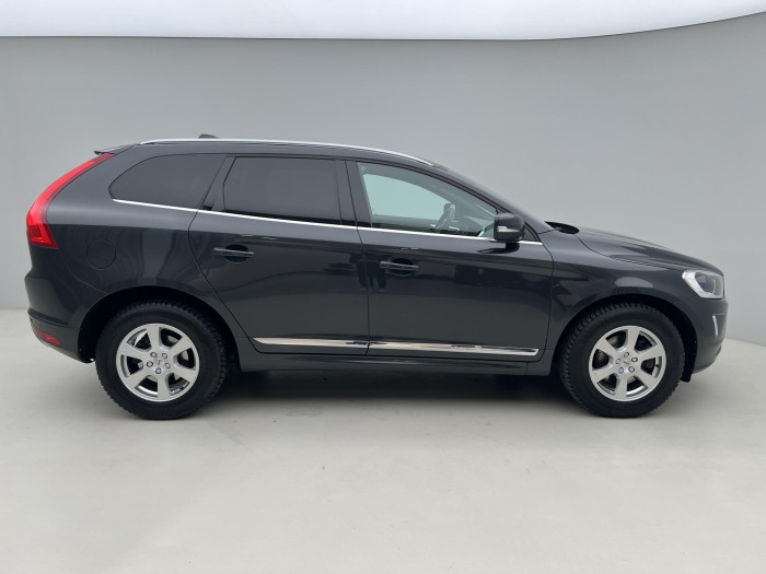 Volvo XC60 D4 AWD MOMENTUM AUT 2.4 d Momentum