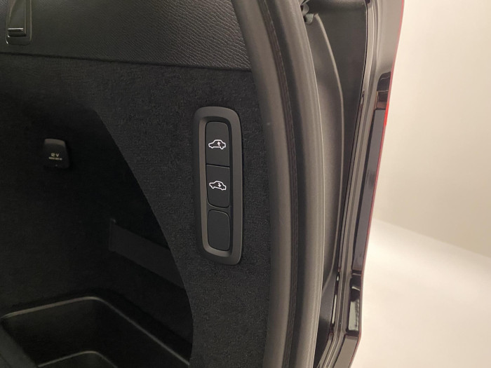 Volvo XC90 B5 AWD AUT BRIGHT PLUS 7míst