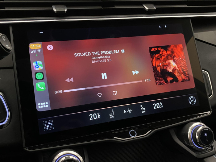 Lynk & Co 01 PHEV DCT AUT REZERVACE