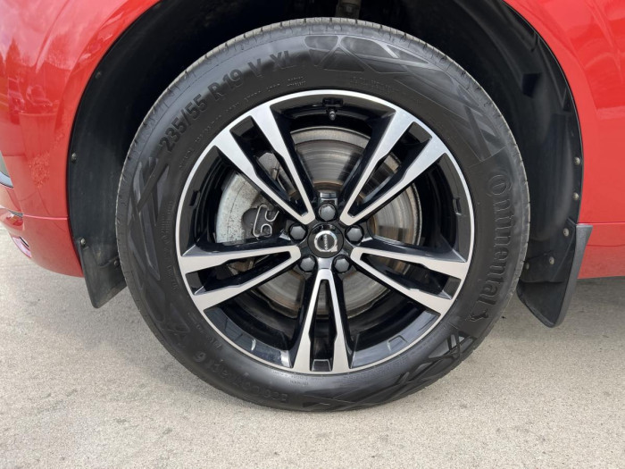 Volvo XC60 B5 MOMENTUM Aut 1.maj. 2.0 Momentum