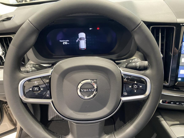 Volvo XC60 B4 AWD AUT DARK PLUS 2.0 Plus