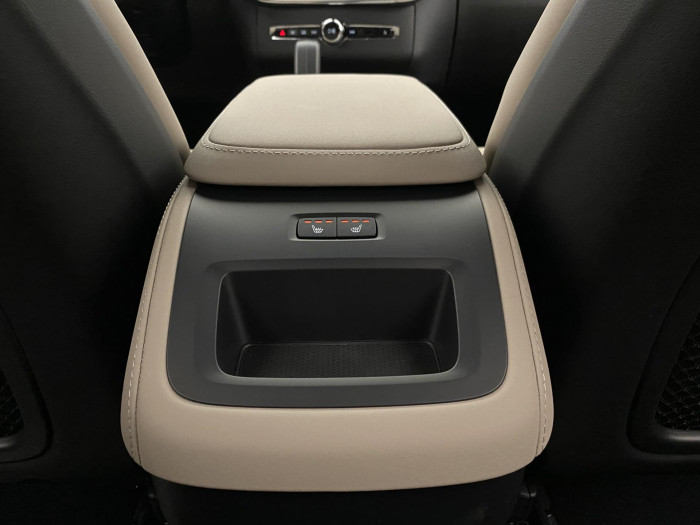 Volvo XC90 B5 AWD AUT CORE 7míst