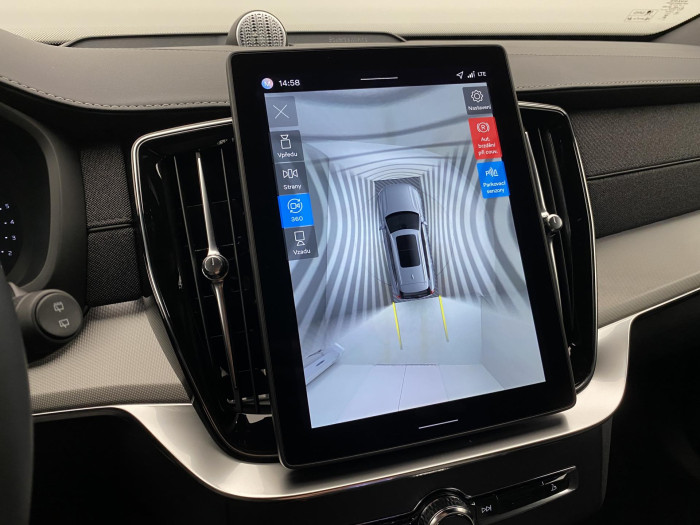 Volvo XC90 B5 AWD BLACK EDITION PLUS 7