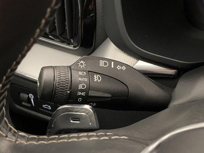 Volvo XC60 T8 AWD TWIN ENGINE R-DESIGN